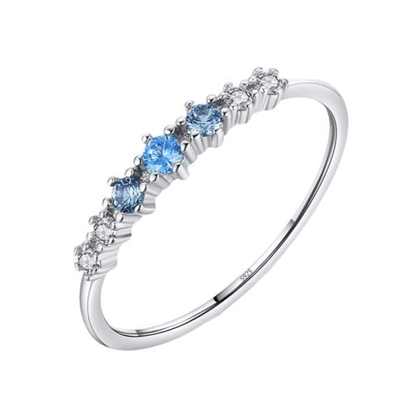 Anillo con Tachuelas de Circonitas Azules