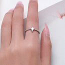 Anillo con Circonitas en Forma de Rombo